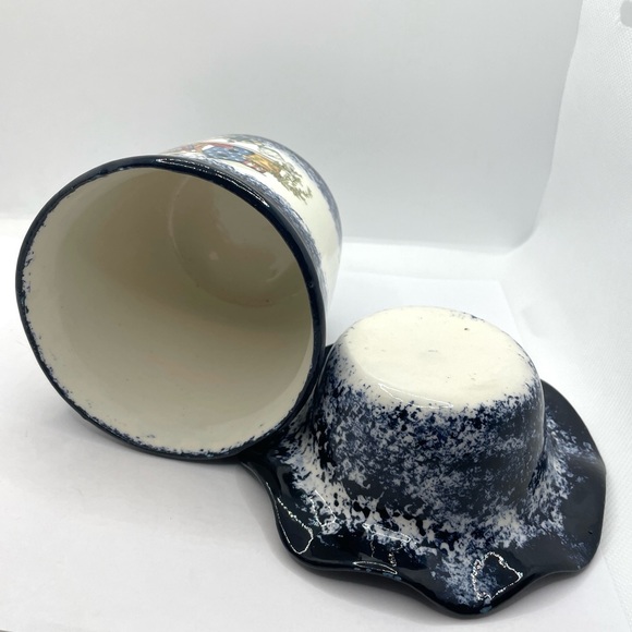 Blue Spongeware Dip Chiller with Country Kitchen Decor Print - Picture 4 of 5